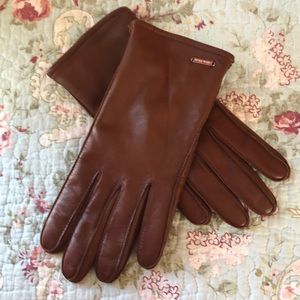 Nine West leather gloves